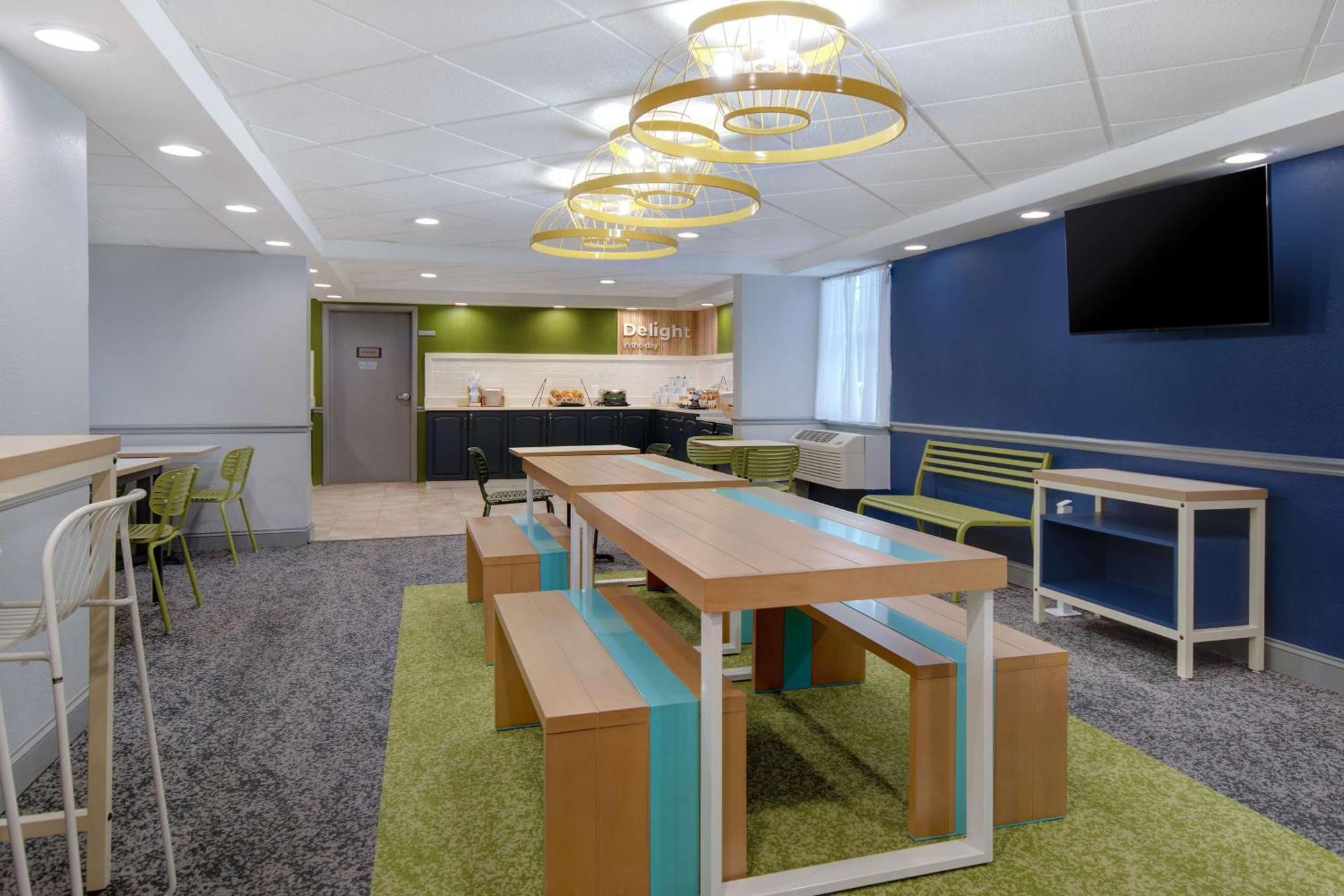 Spark By Hilton Rochester University Area Exteriör bild